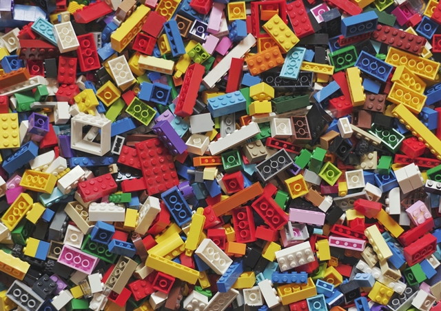 Inside LEGO’s Major Shift from Plastic to Paper